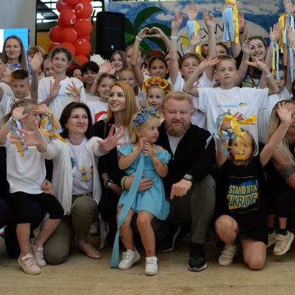 Project for Evacuating Ukrainian Orphans During the War Sets a World Record